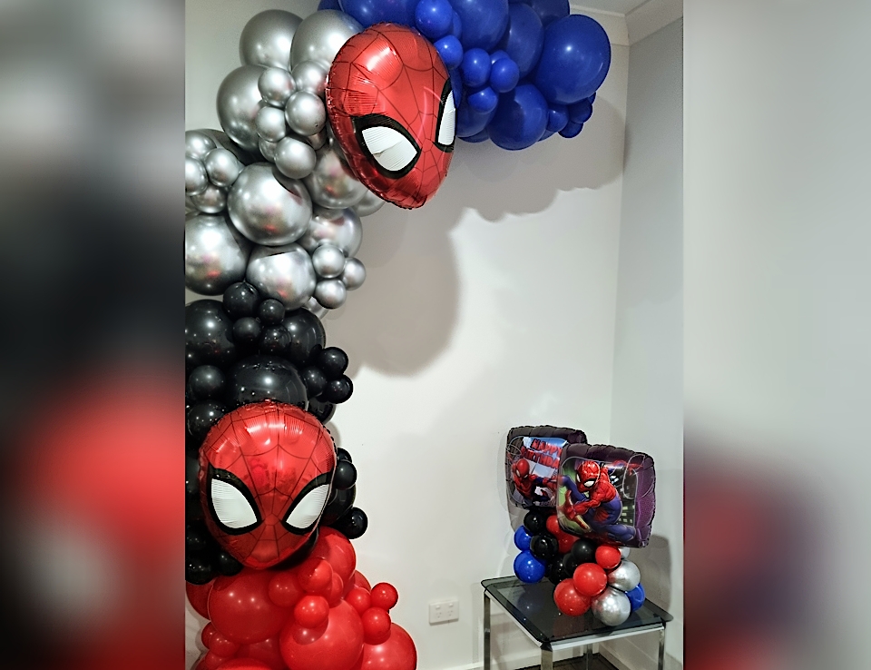 Spiderman party balloons